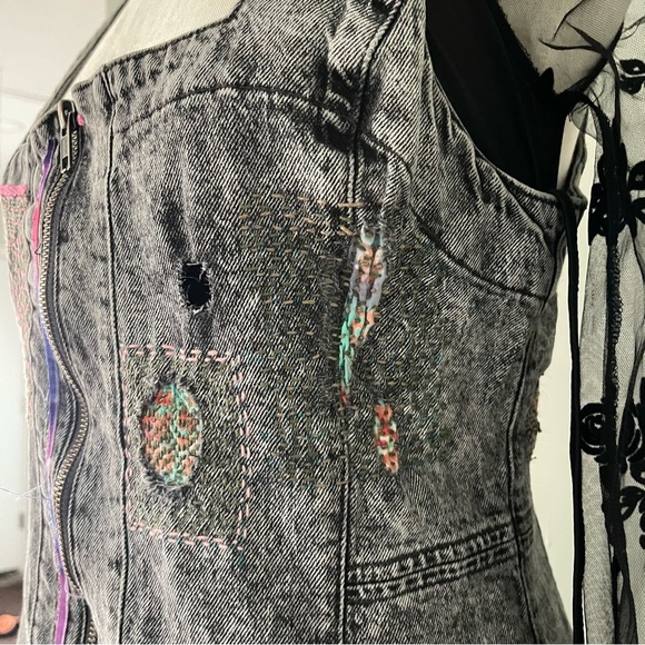 We The Free Upcycled denim overall dress Sashiko embroidered handmade size 12 - Picture 3 of 13